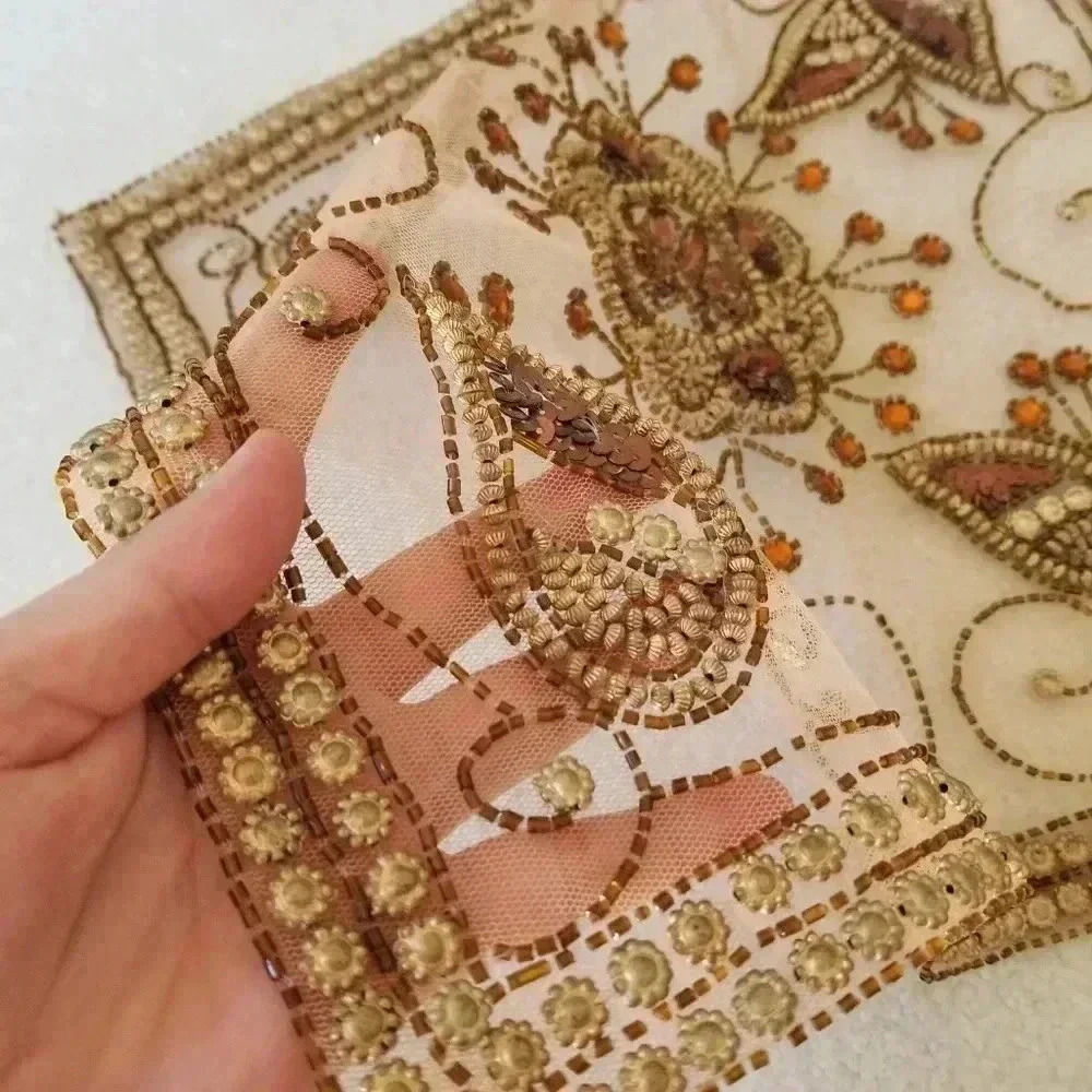 New Embroidered Table Covers - Picture 2 of 5